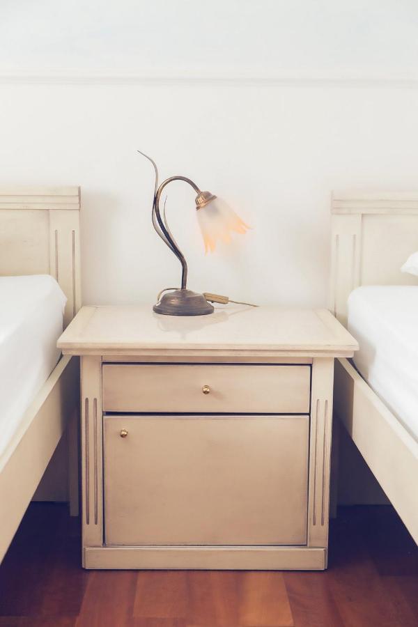 Engelhof Hotel ไวล์ไฮม์ อัน แดร์เท็ค ภายนอก รูปภาพ